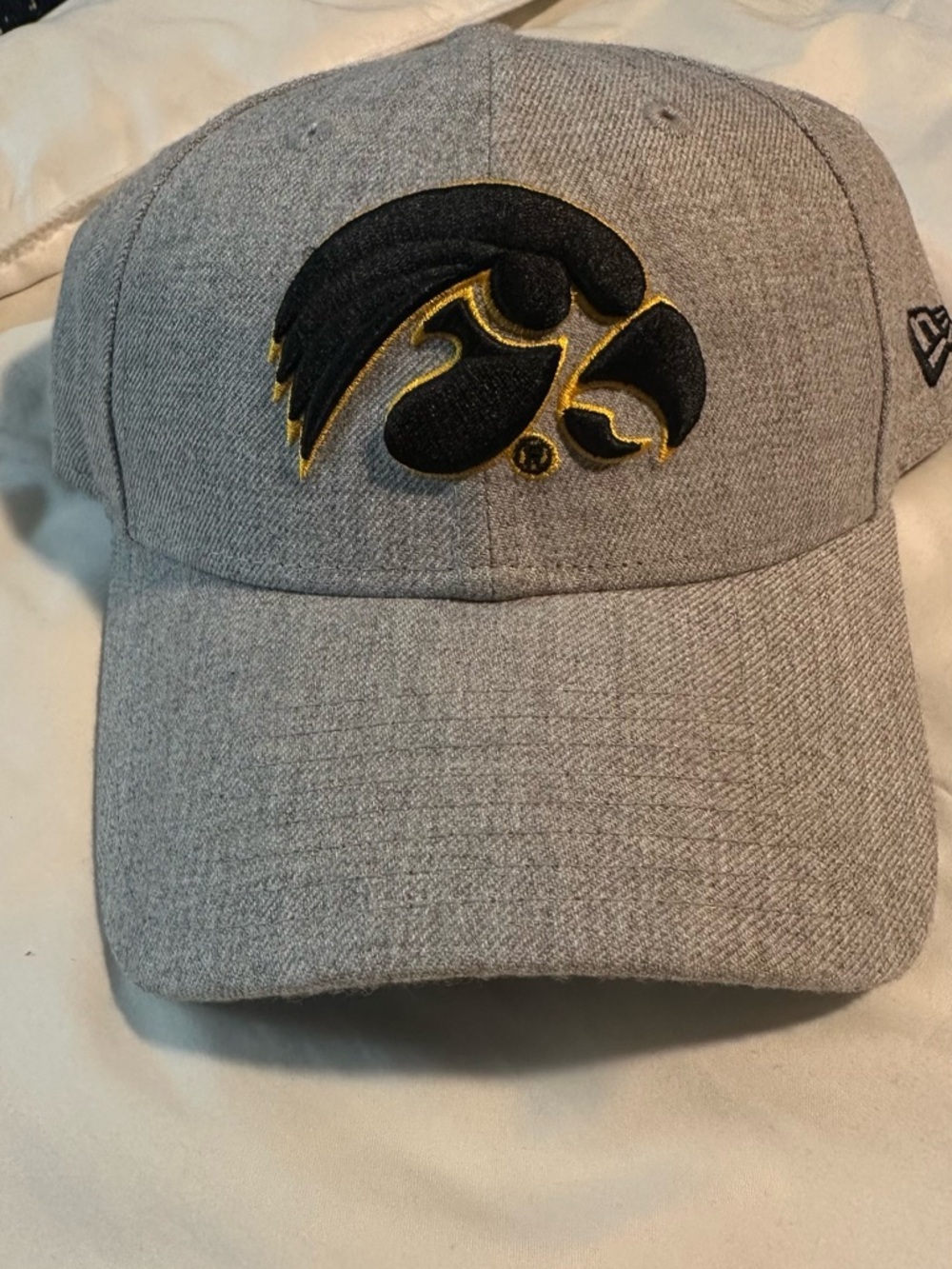 Iowa Hawkeyes *NEW* New Adjustable 9FORTY Cap w/ Stitched Hawkeye Logo